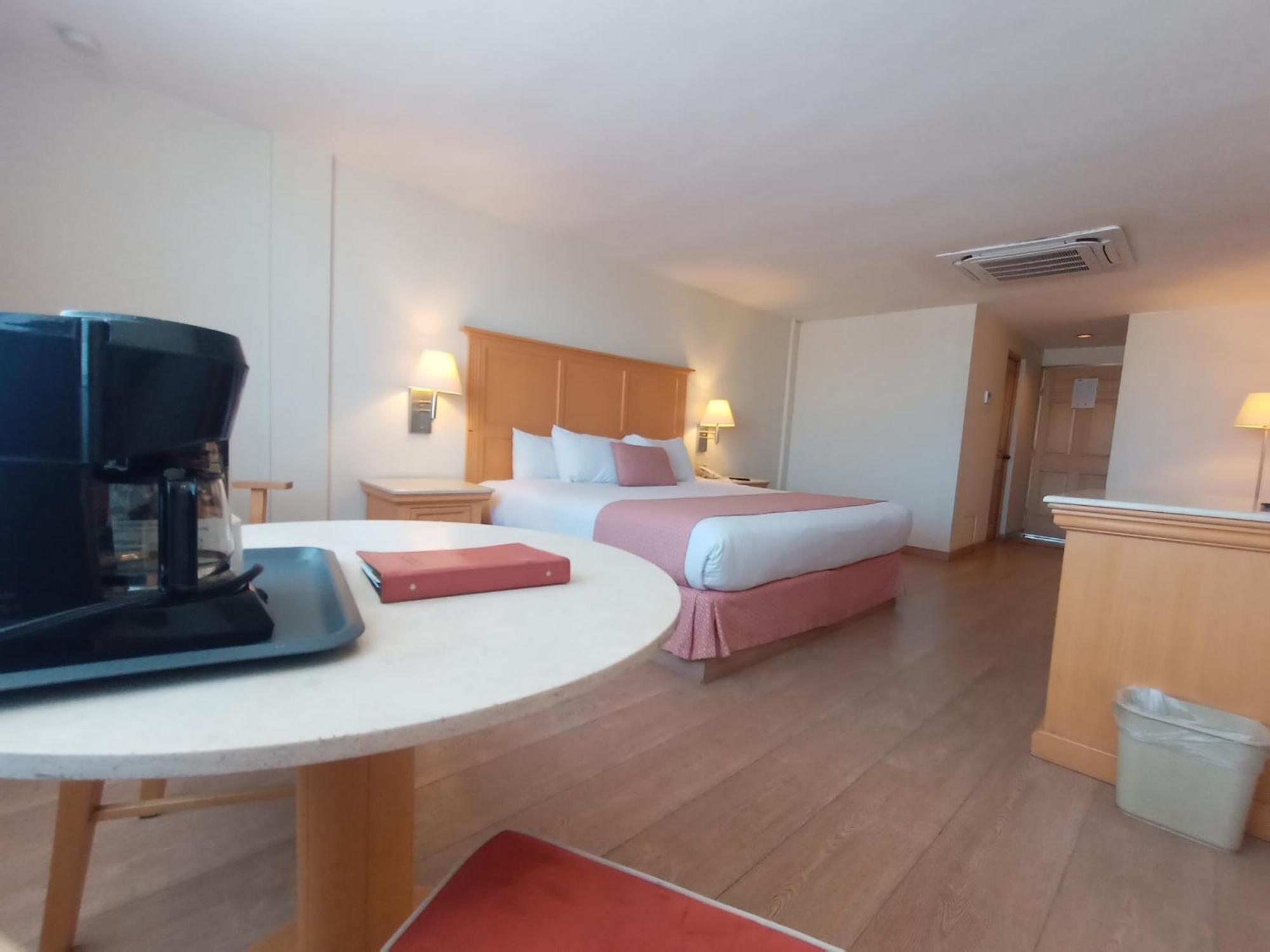Hotel Palacio Azteca Tijuana Extérieur photo